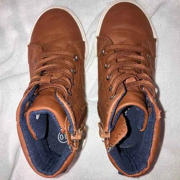 Cat & Jack Brown High-Top Sneakers - Picture 10 of 10